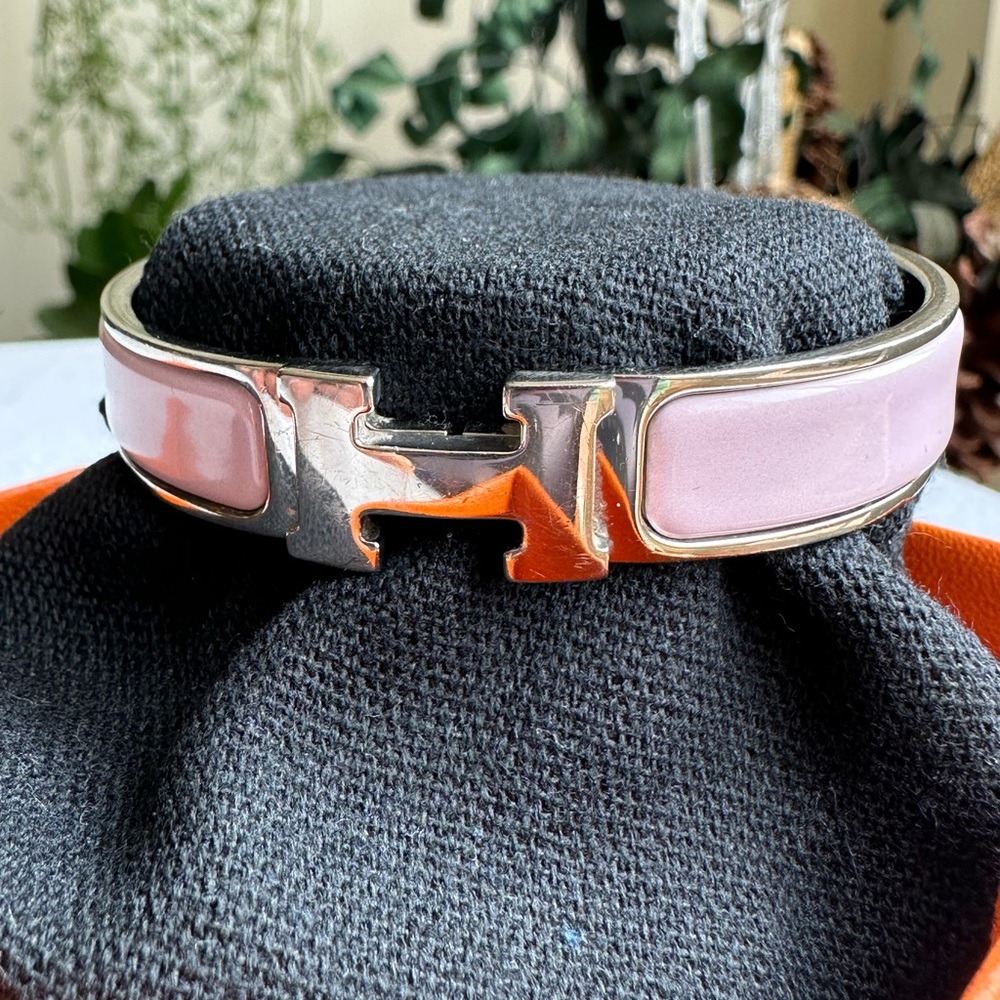 Authentic Hermes Clic H Bracelet, Lilac // Gorgeous, Purchased in Paris May 2023